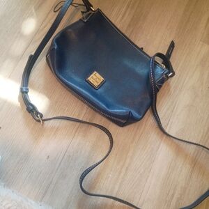 Dooney & Bourke Saffiano Lexi Navy Crossbody Shoulder Bag